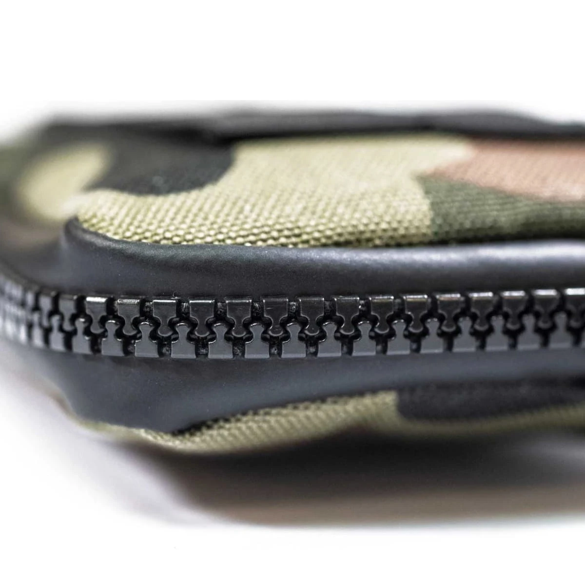 Muc-Off Essentials Case - Camo - Image 2